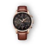 Barnaszíjjas BOSS férfi karóra fekete számlappal.