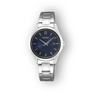 Ezüstszínű fém karkötős Seiko óra, sötétkék számlappal és aranyszínű mutatókkal, dátum kijelzővel. Modern és elegáns megjelenés.