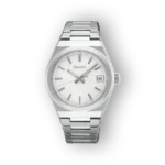 Ez a Seiko Quartz SUR573P1 karóra ezüstszínű fém szíjjal és világos, csíkozott óralappal rendelkezik, 6 óránál dátum kijelzővel.