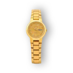 Arany színű Seiko 5 karóra, automatikus szerkezettel, nap- és dátumkijelzéssel, fekete háttérrel. Elegáns, láncos szíjjal.