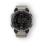 Digitális Timex óra, fekete háttérrel, szürke és fekete házzal, nagy számokkal: 10:09, piros kerettel, UFC logóval.