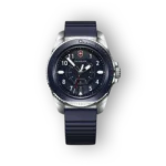 Victorinox kék szíjú férfi karóra elölnézetben.