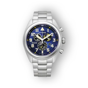 Fém szíjas Citizen Super Titanium AT2480-81L óra kék számlappal és fekete kronográf részletekkel.