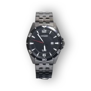 Citizen férfi karóra fekete számlappal elölnézetben.