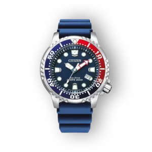 Citizen promaster karóra sötétkék számlappal és piros-kék kerettel. 200 méteres vízállóság, Eco-Drive technológia.