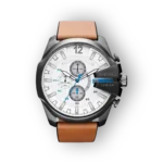 Diesel Mega Chief DZ4280 karóra, fehér számlap, barna bőr szíj, fekete tok, kék részletek.