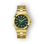 Aranyszínű Guess óra zöld számlappal, modern formatervezéssel és dátum kijelzővel.