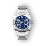 Kék számlapú Guess karóra ezüst szíjú fogásrendszerrel és krónográf funkcióval.