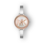 Roségold színű óra, nagy MK logóval, fényes ezüst szíjjal, elegáns dizájn.