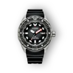 Citizen Promaster NB6004-08E fekete számlapos automata búváróra, szürke fém tok és fekete szilikon szíj.