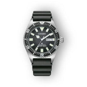 Fekete számlapos Citizen karóra, automata működéssel és 200 méteres vízállósággal.