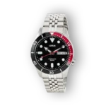 Lorus RG277TX9 automata óra fekete számlappal és ezüst színű karkötővel.